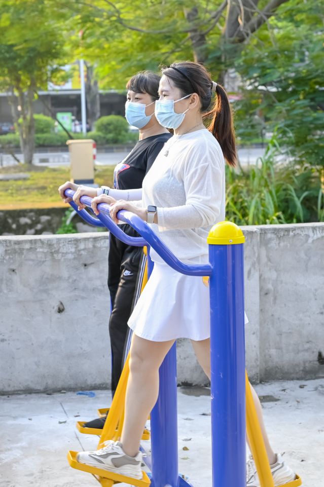 221111-【公益體彩進社區(qū)-南區(qū)】守護健康，有我添“彩” 公益體彩走進中山良都社區(qū) (156).